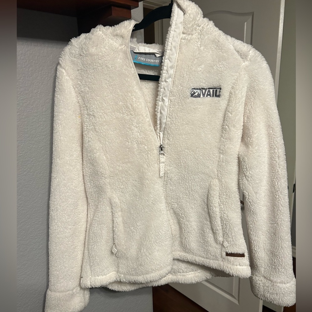 Women’s White Fluffy/Teddy VAIL Jacket